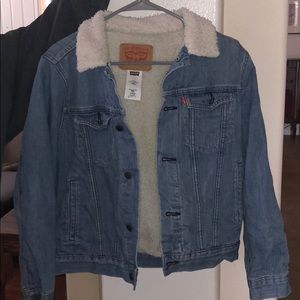 Levi Jean jacket with fur inside